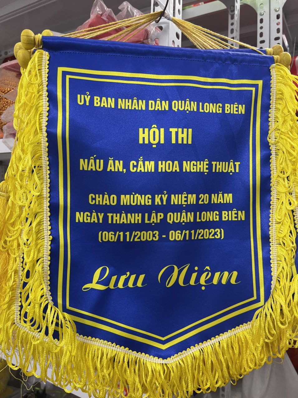 Cờ lưu niệm 