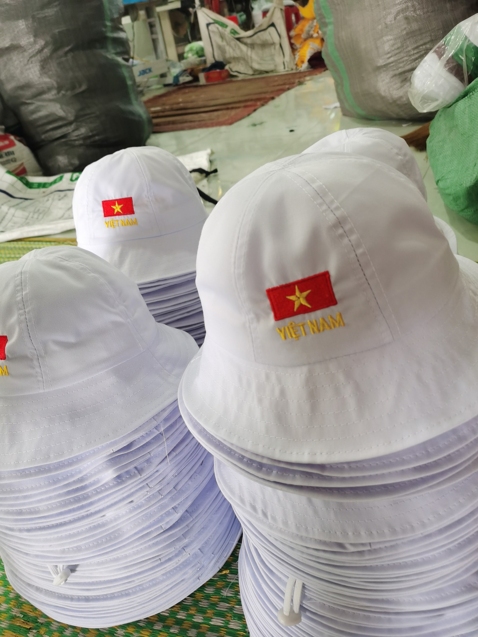 Mũ du lịch dễ phối đồ