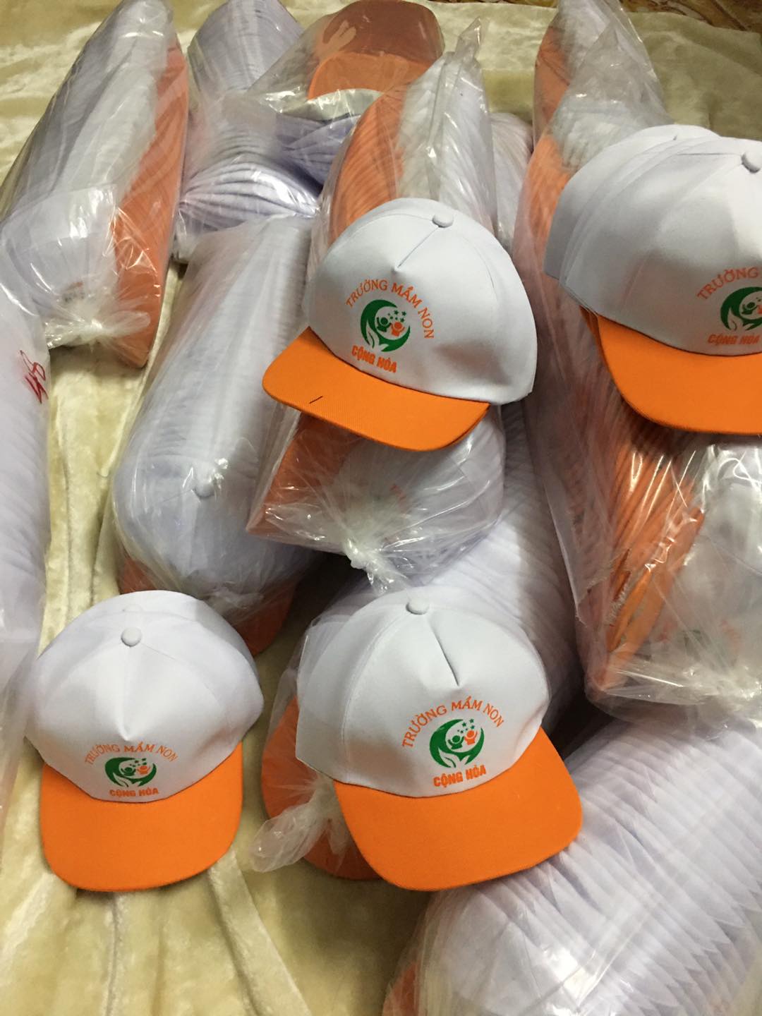 Mũ du lịch biển 