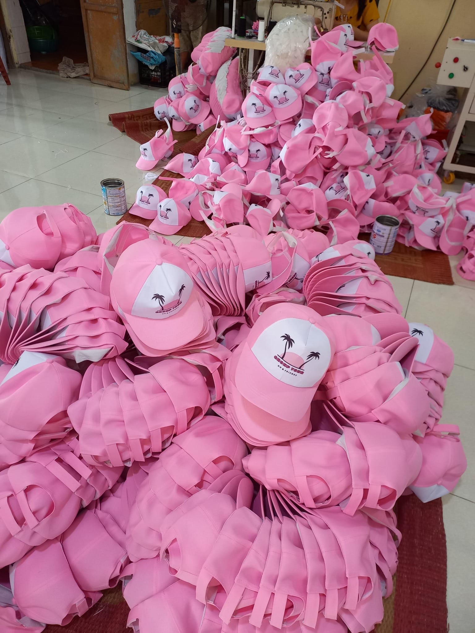 Mũ đội du lịch