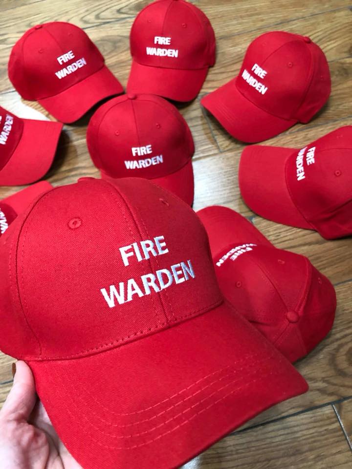 Mũ lưỡi trai công ty du lịch