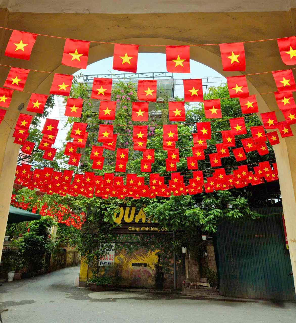 Mua cờ dây sao Đảng ở Hà Nội – Xưởng in cờ HOÀNG GIA