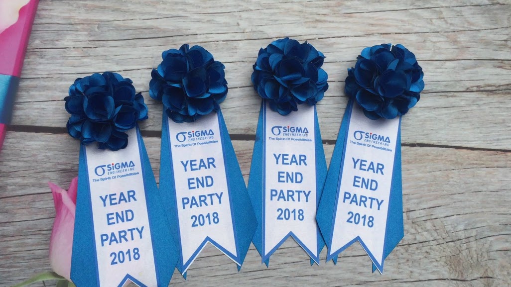 Hoa cài áo đại biểu cao cấp