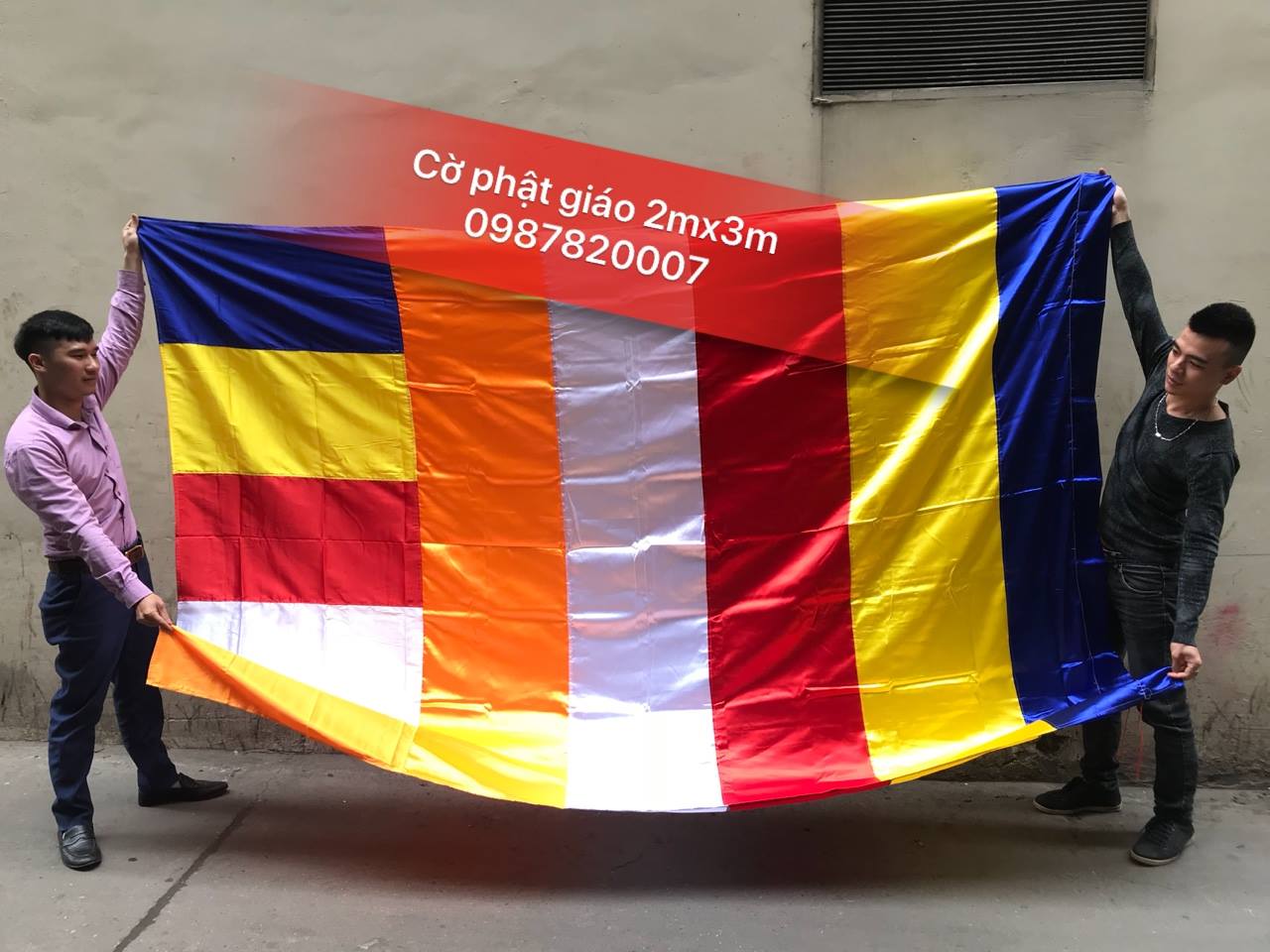 Mua cờ Phật giáo – Xưởng in cờ HOÀNG GIA Hà Nội