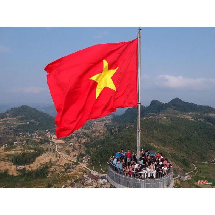 In cờ Tổ Quốc lấy ngay – Xưởng in cờ HOÀNG GIA