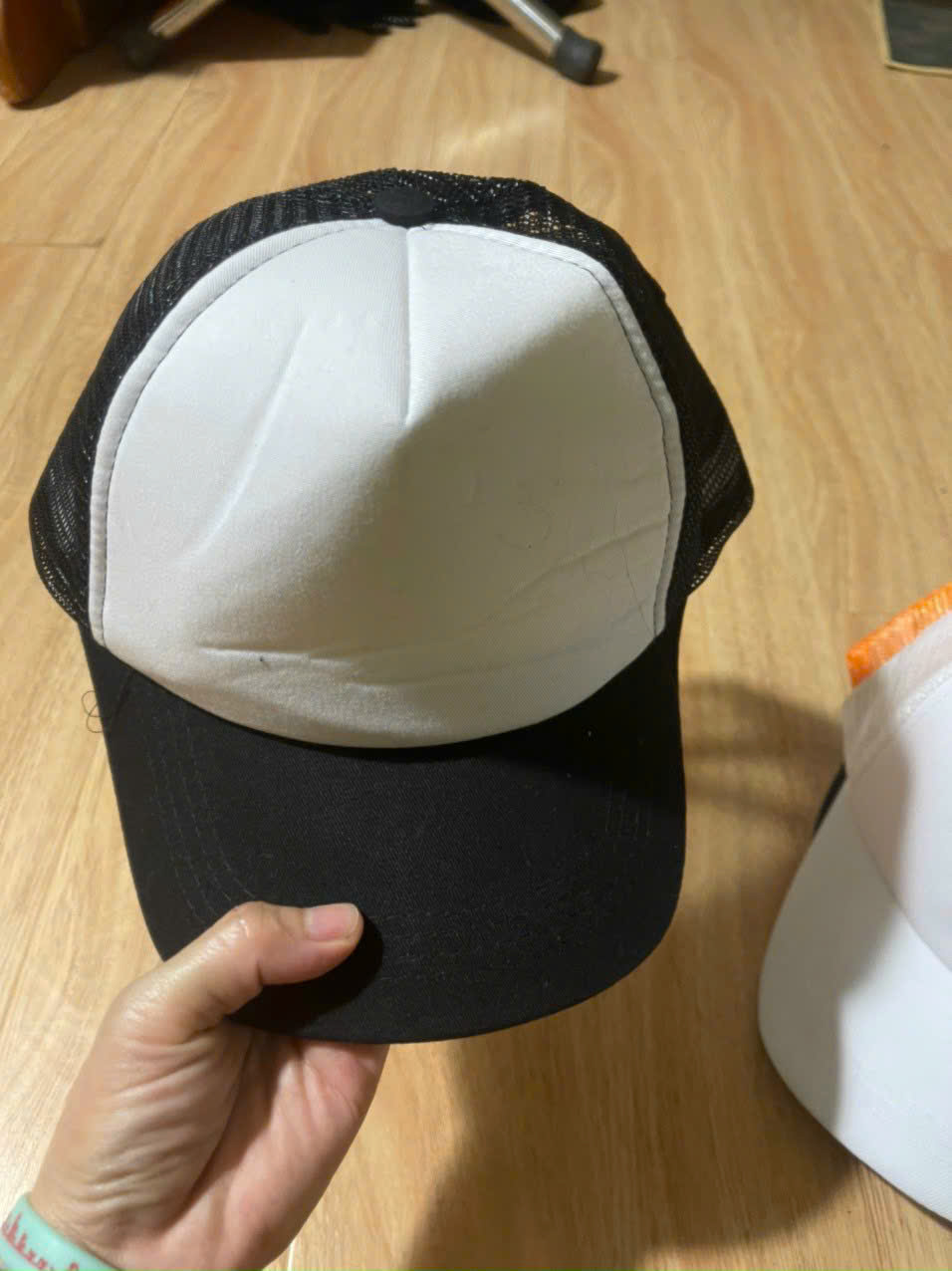 Mũ du lịch đi phượt