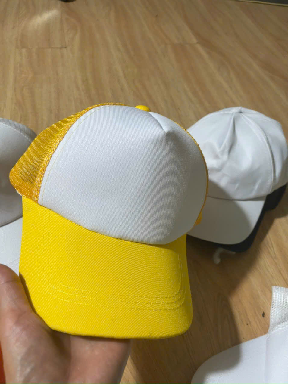 Mũ du lịch đi biển