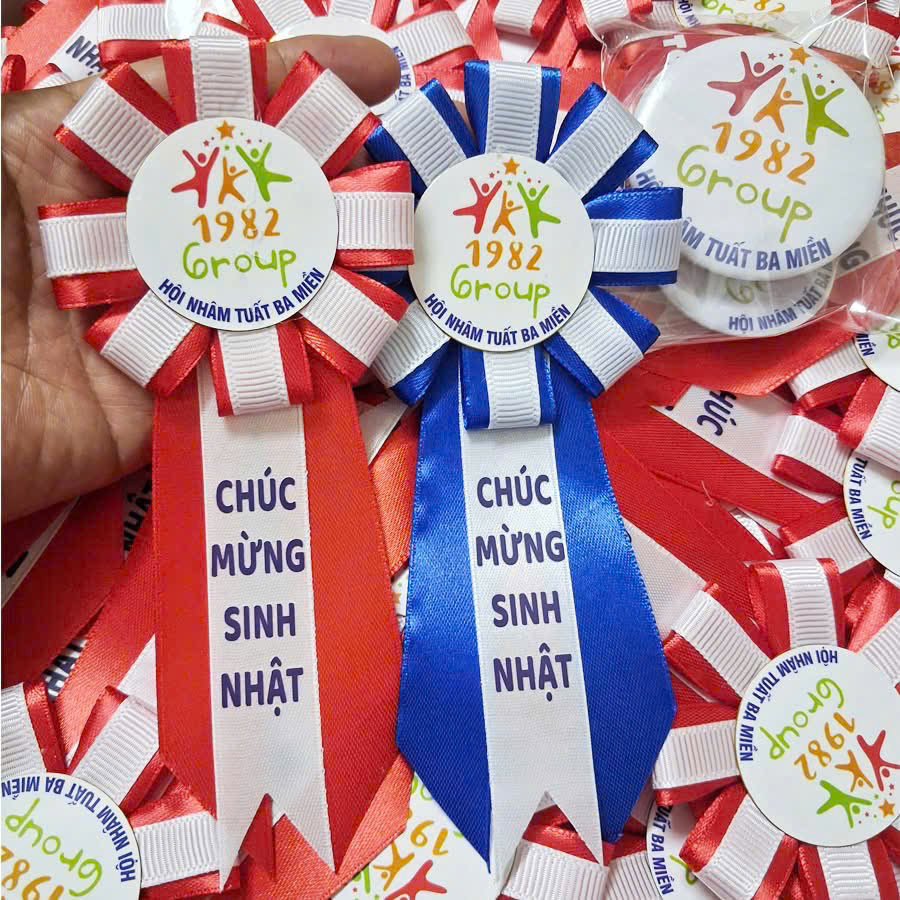 Phụ kiện hoa cài áo dài