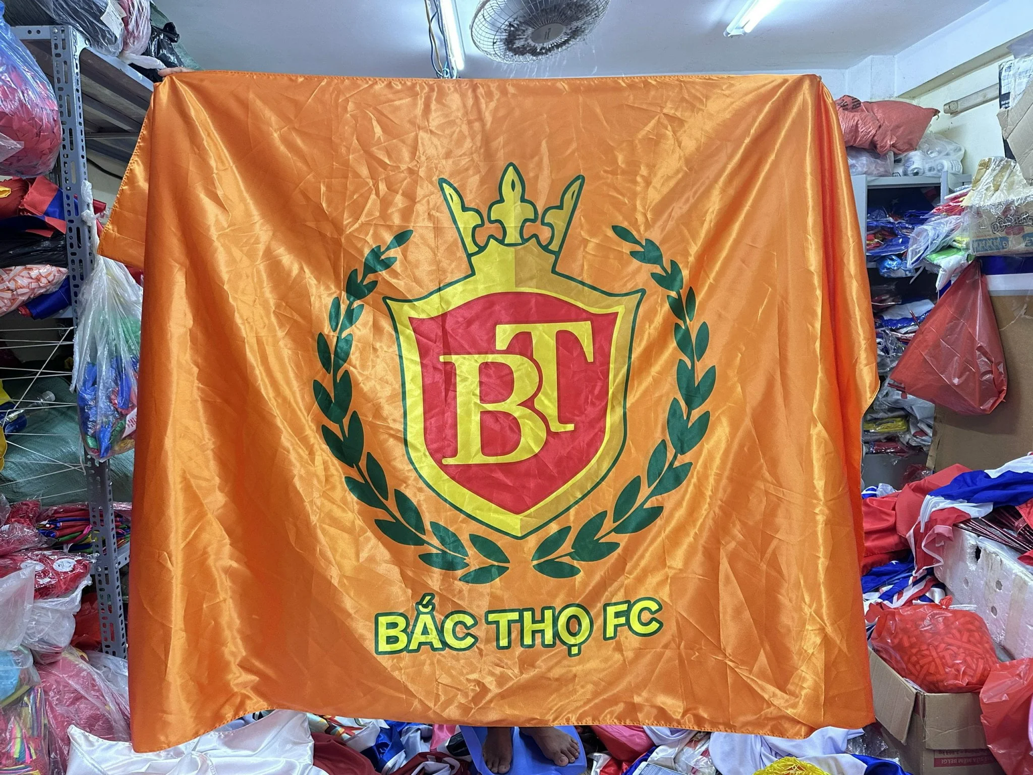 In cờ giá rẻ Hà Nội