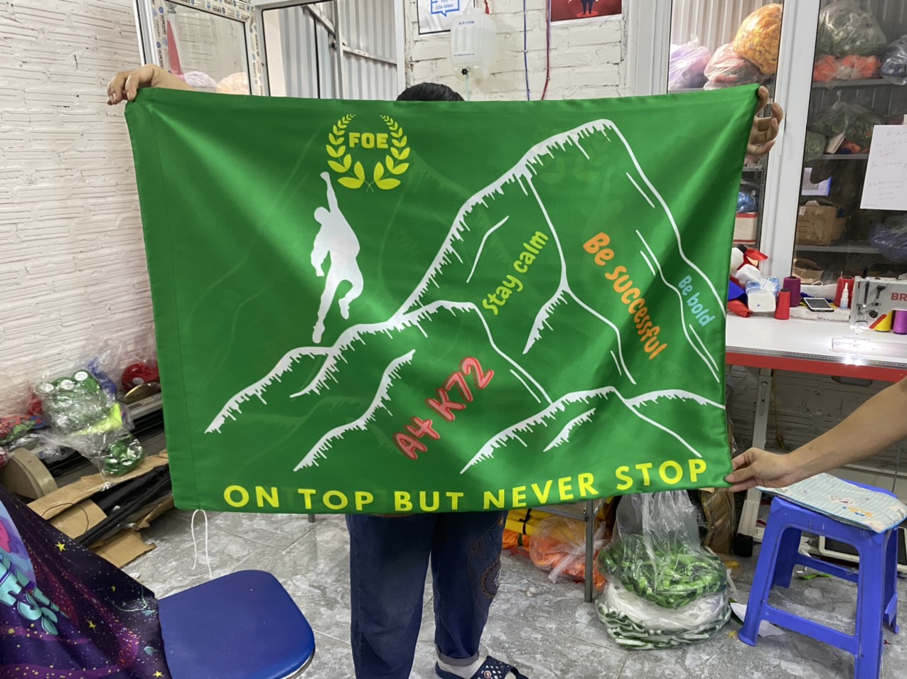 In cờ giá bao nhiêu?