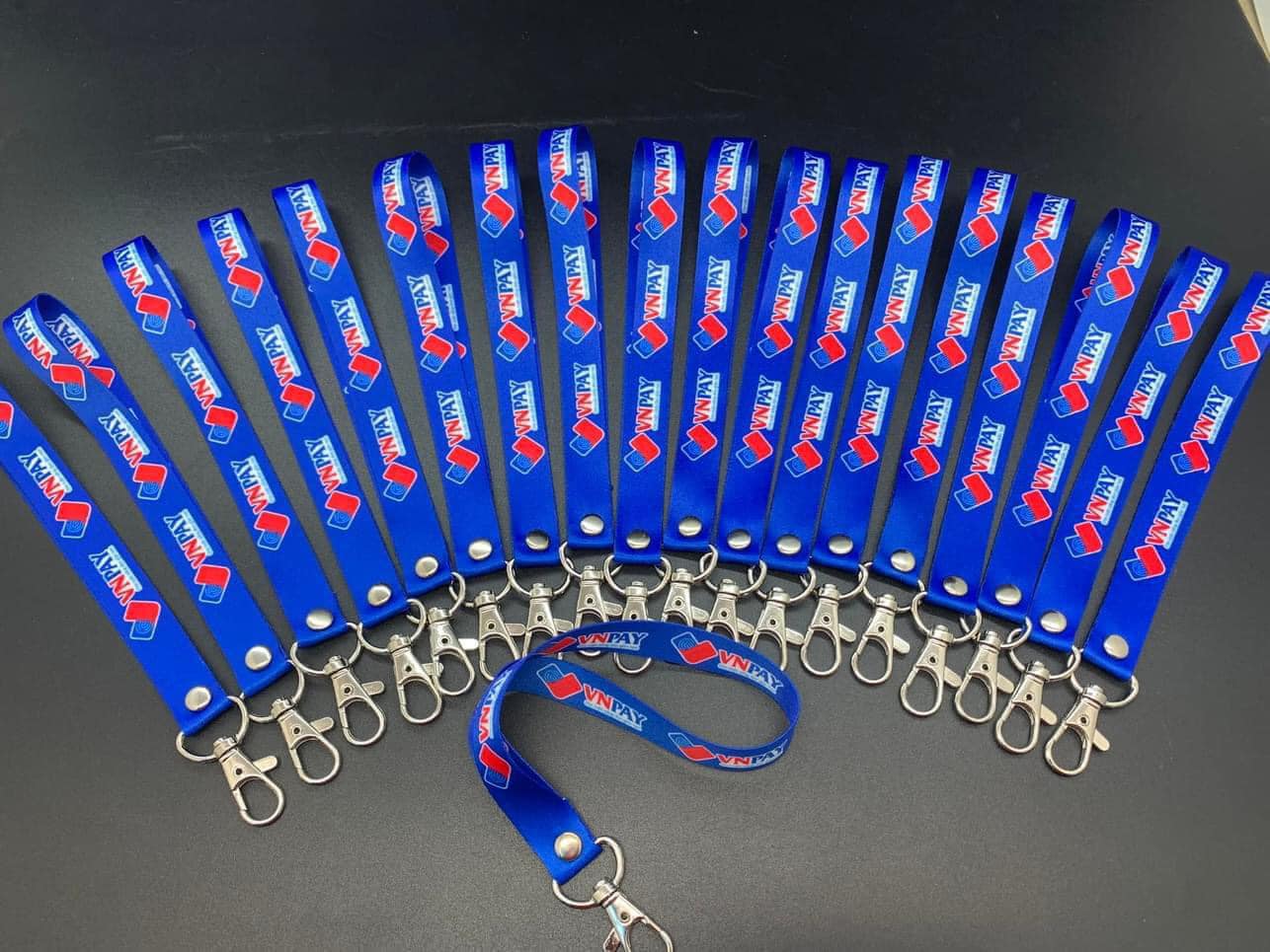 Dây đeo thẻ satin