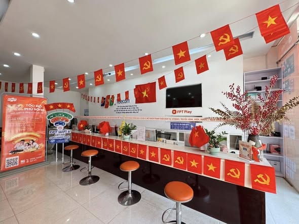 Mua cờ dây trang trí ở Hà Nội – Xưởng in cờ HOÀNG GIA