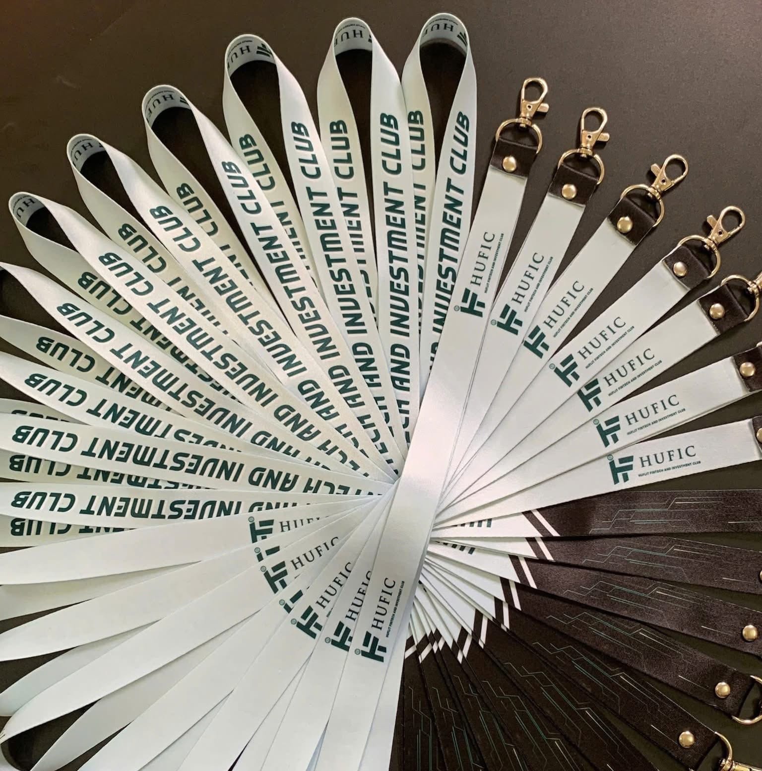 Dây đeo thẻ có móc kim loại