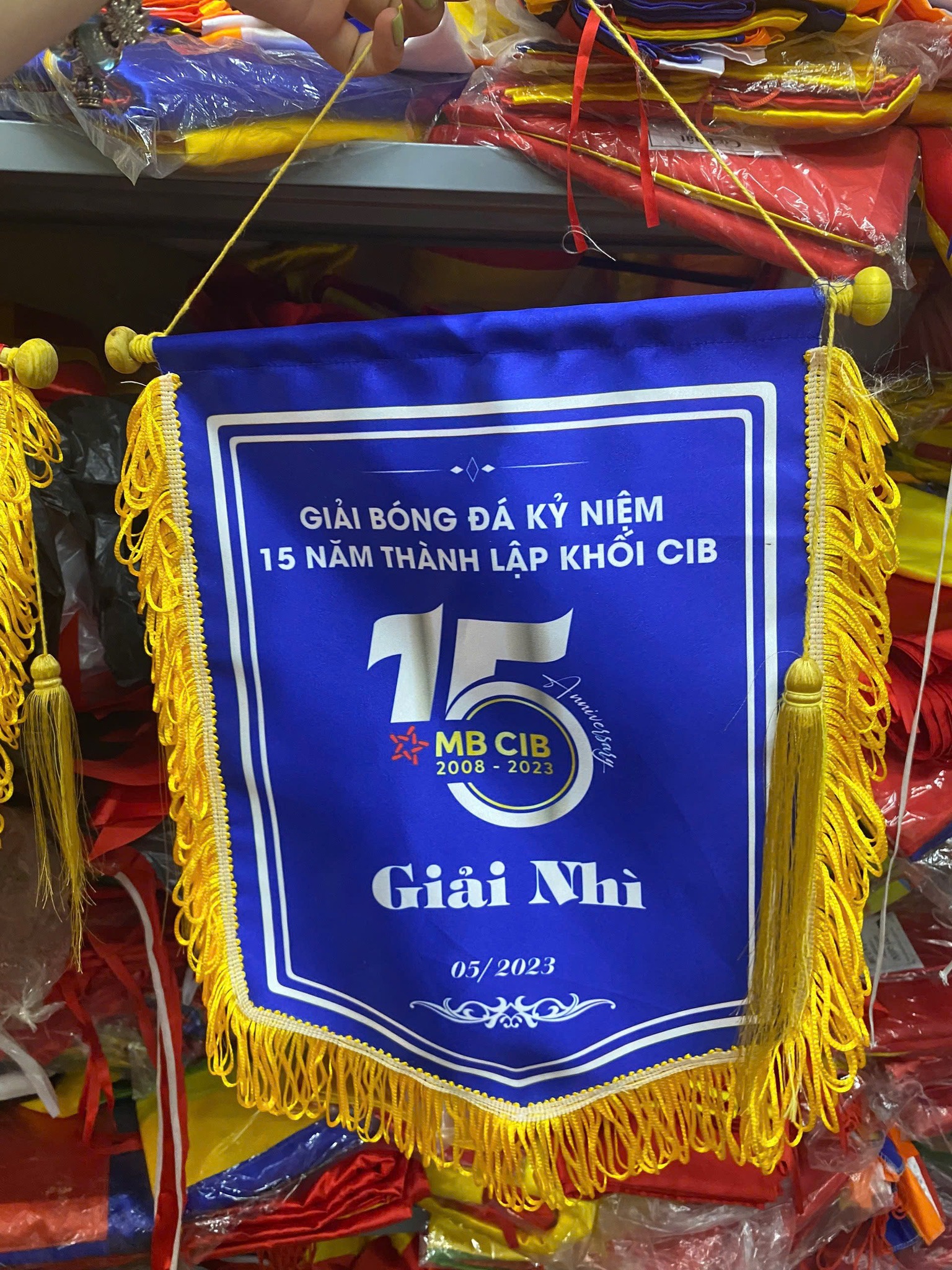 Cờ lưu niệm kích thước
