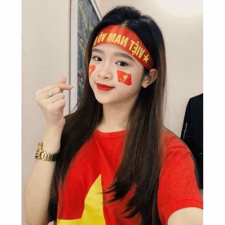 Băng rôn đeo đầu cổ vũ bóng đá