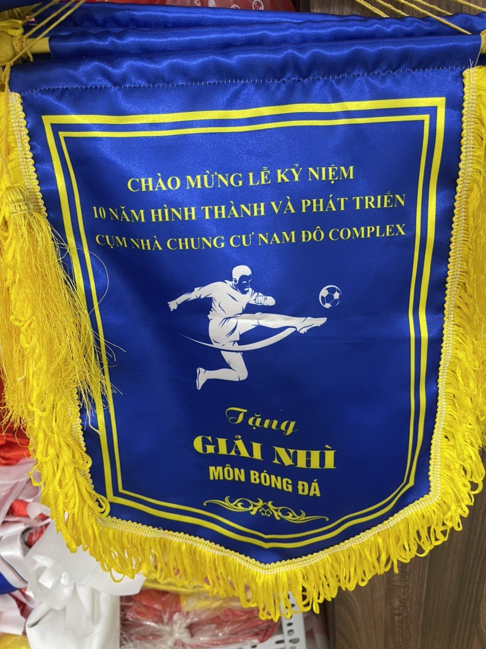 Mẫu cờ lưu niệm bóng đá