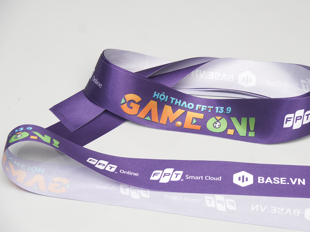 Băng rôn đeo đầu in logo công ty