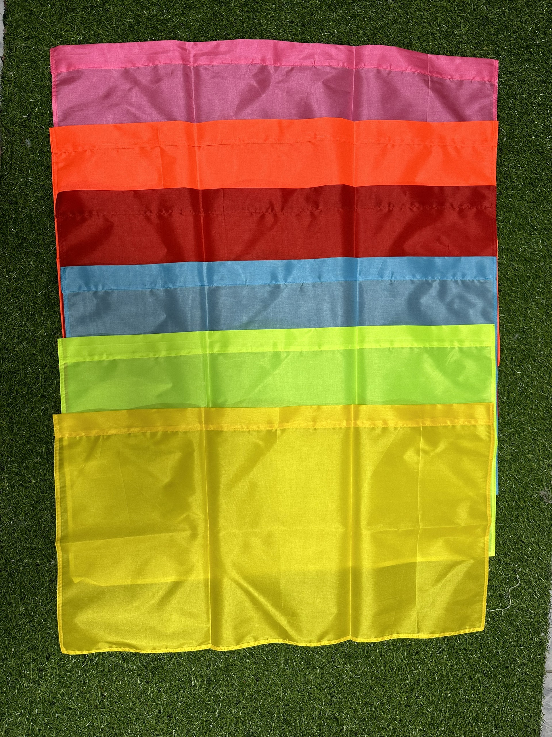 Cờ Chuối Bán Ở Đâu Uy Tín? Xưởng In Cờ HOÀNG GIA Hà Nội