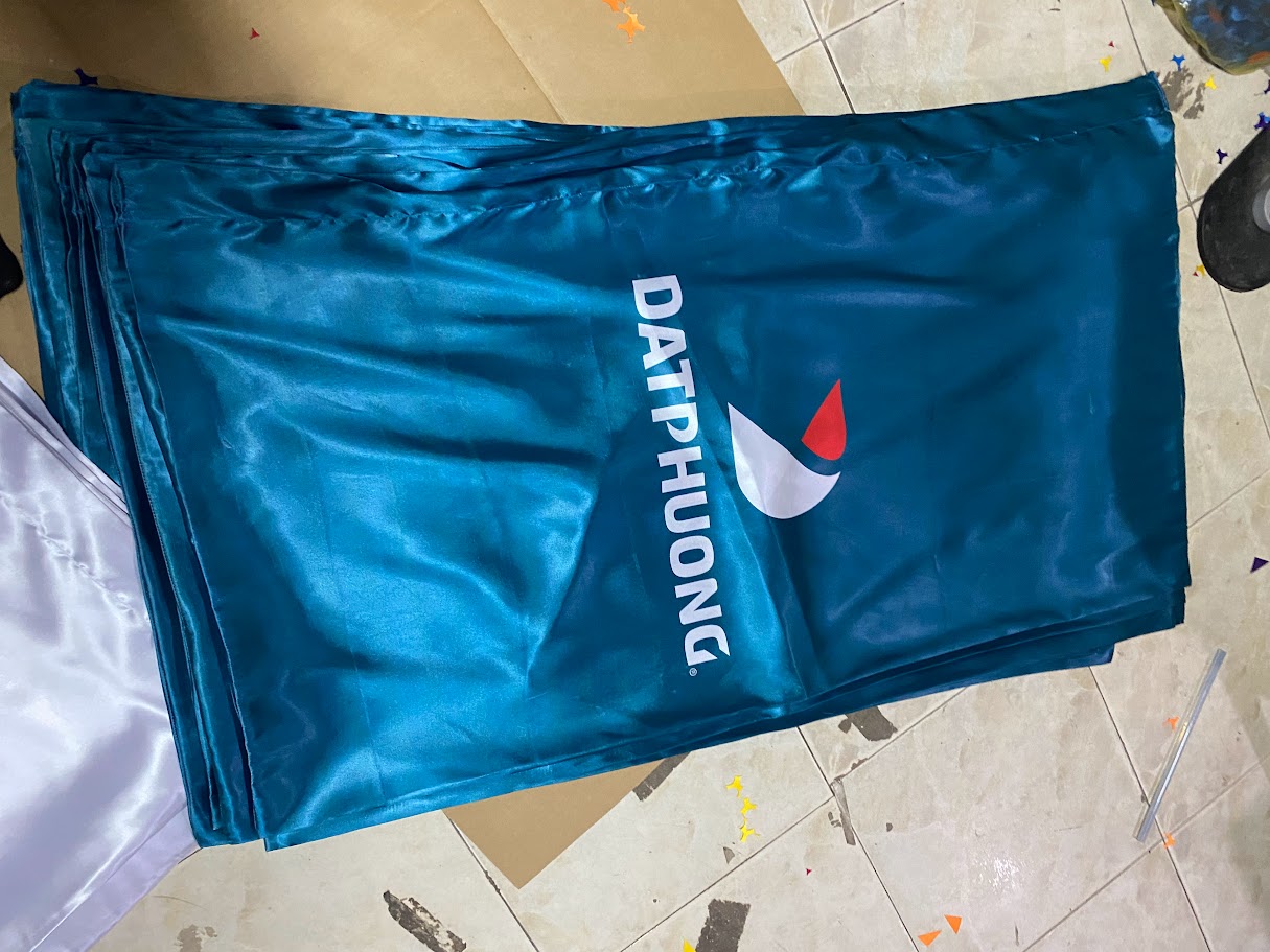 In Cờ Chuối – Xưởng In Cờ HOÀNG GIA 