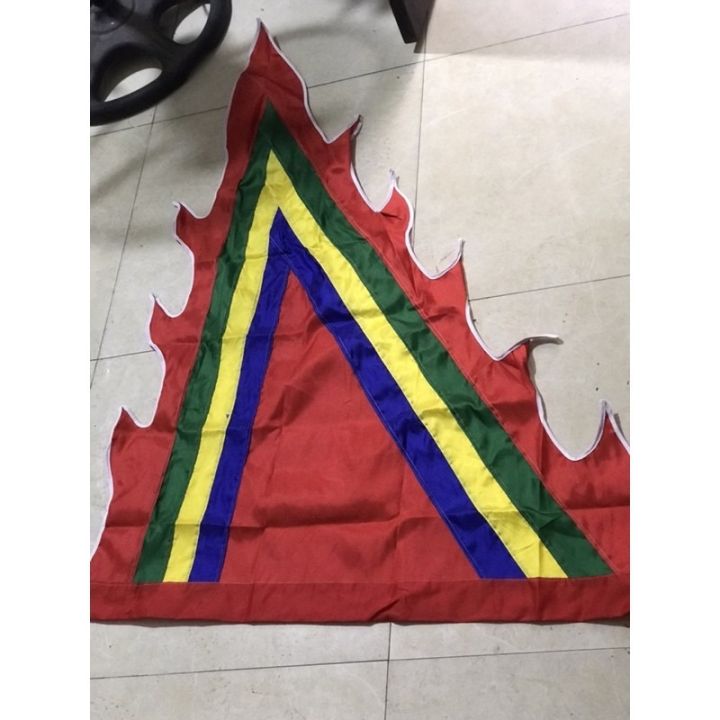 Cờ Thần Tam Giác – Xưởng In Cờ HOÀNG GIA Hà Nội