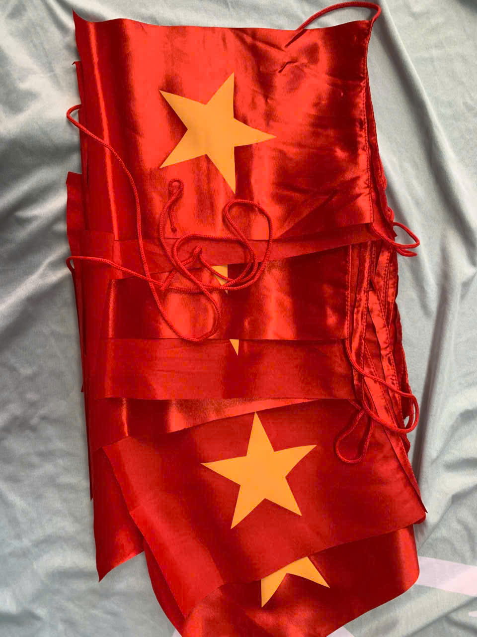 Cờ dây sao Đảng giá rẻ – Xưởng in cờ HOÀNG GIA Hà Nội
