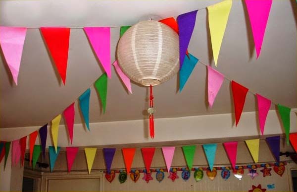 Cờ dây tam giác treo nhà – Xưởng in cờ HOÀNG GIA Hà Nội