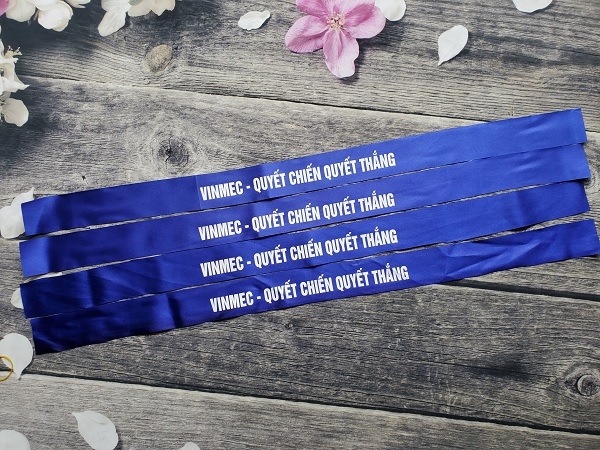 Băng rôn đeo đầu đẹp