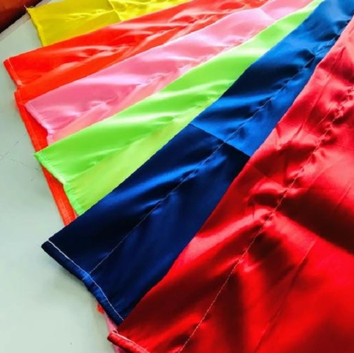 Mua Cờ Chuối Ở Hà Nội - Xưởng In Cờ HOÀNG GIA Uy Tín