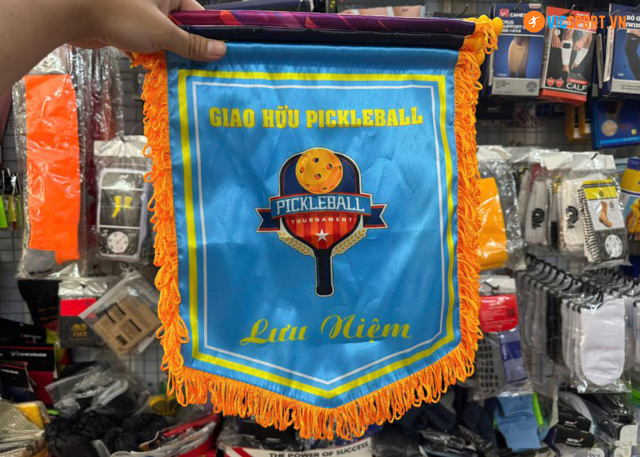 Cờ lưu niệm giải pickleball