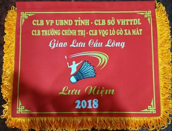 Cờ lưu niệm giải cầu lông