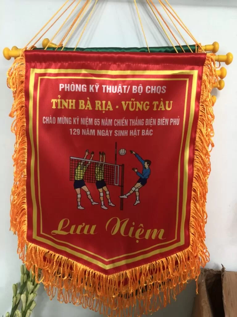 Cờ lưu niệm Hà Nội