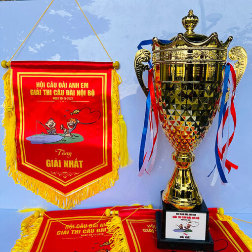 In cờ lưu niệm cần thơ