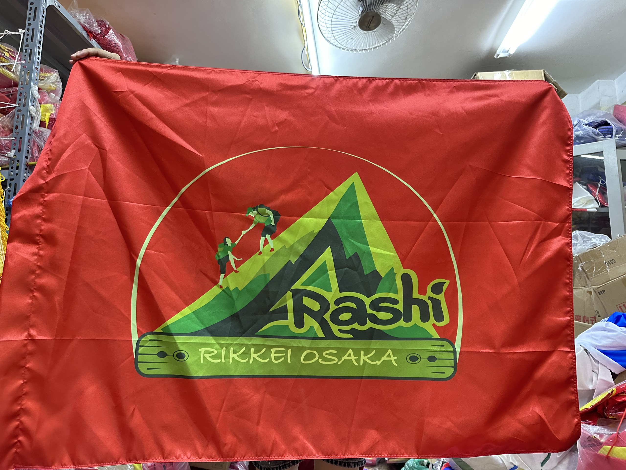 In cờ giá rẻ Hà Nội