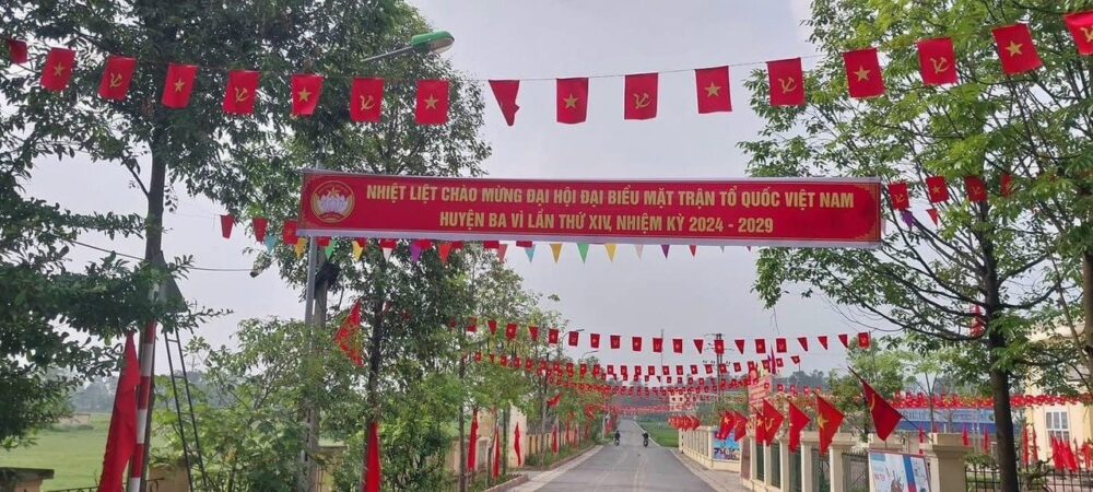 Cờ dây sao Đảng treo ngày thành lập Đảng – Xưởng in cờ HOÀNG GIA 