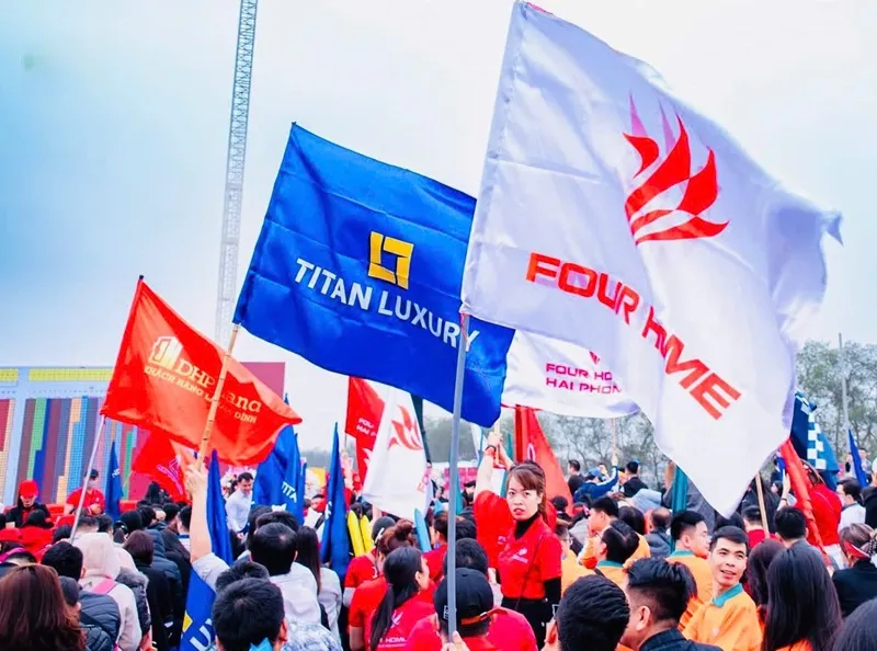 In cờ quảng cáo