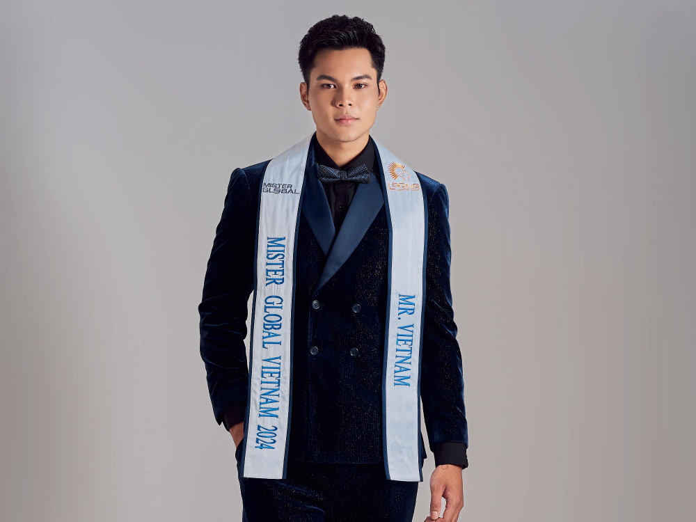 Sash Nam Vương – Giải Pháp Tôn Vinh Danh Hiệu Đẳng Cấp Tại Xưởng In Cờ HOÀNG GIA