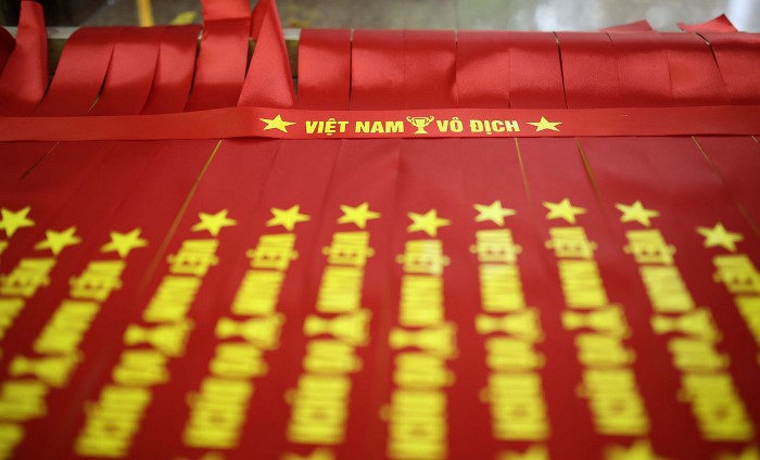 Băng rôn đeo đầu quảng cáo