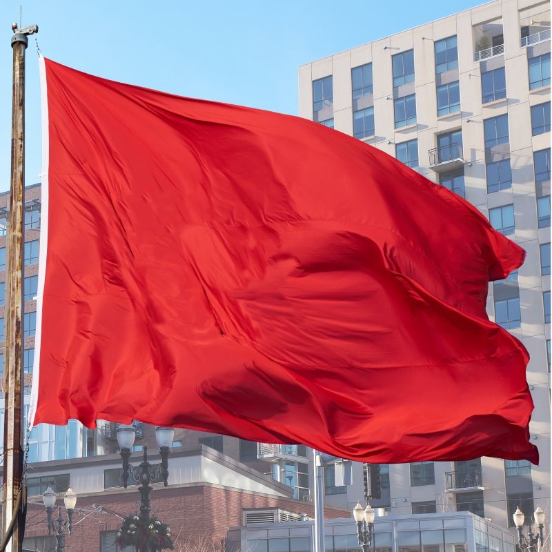 Giá Bán Cờ Hồng Kỳ Bao Nhiêu - Xưởng In Cờ HOÀNG GIA Hà Nội