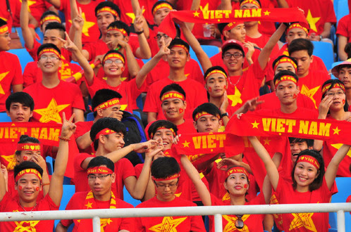 Băng rôn đeo đầu cổ vũ bóng đá