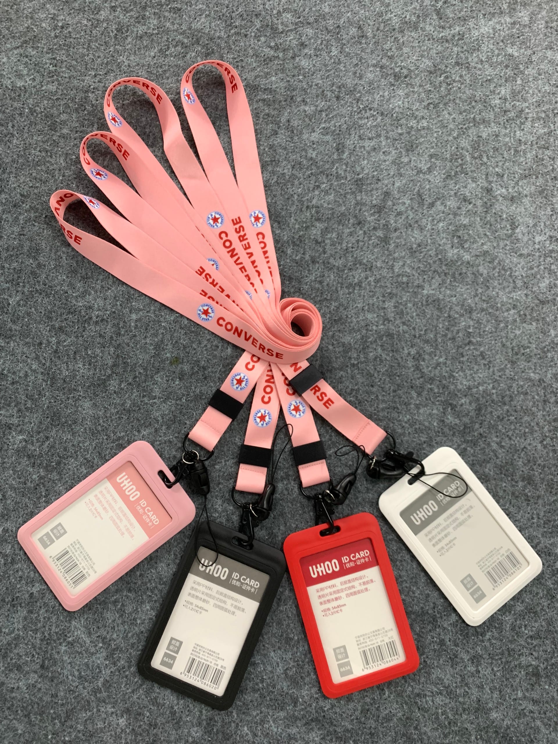 Dây đeo thẻ màu hồng