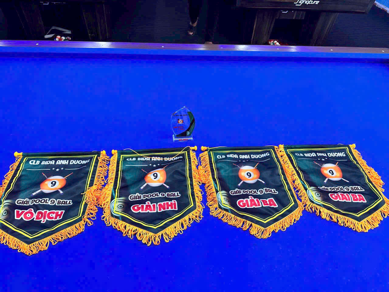 Cờ lưu niệm giải bida