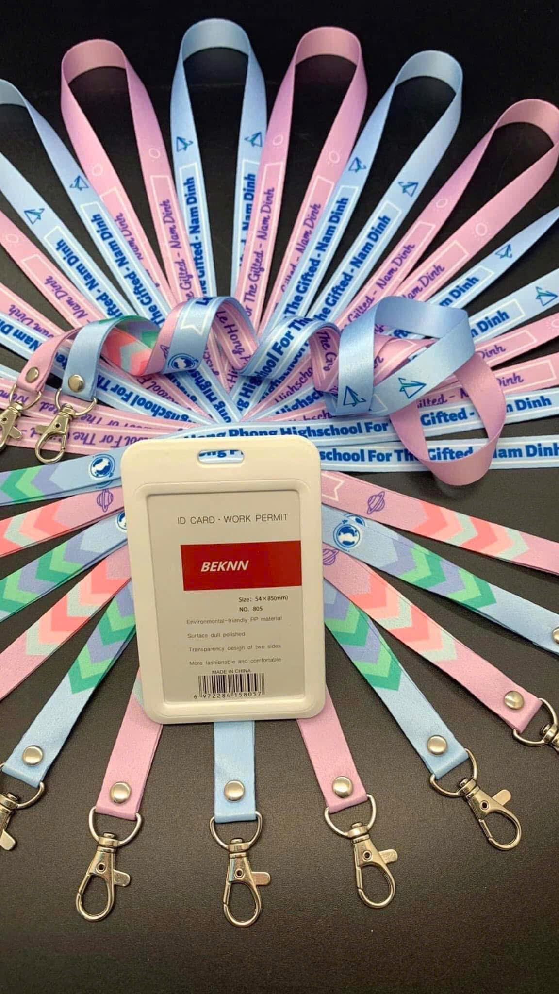 Dây đeo thẻ đi làm