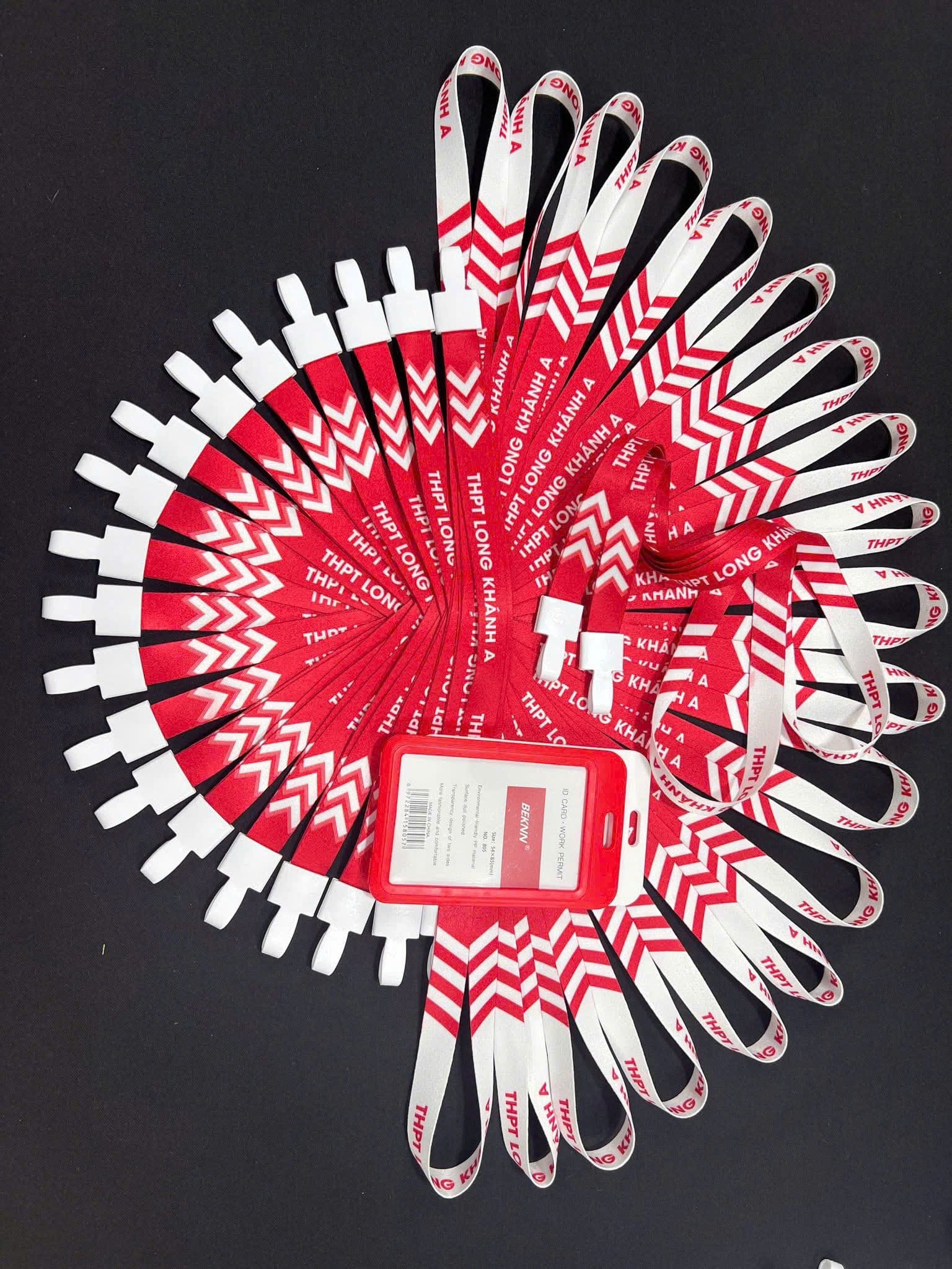 Dây đeo thẻ in logo