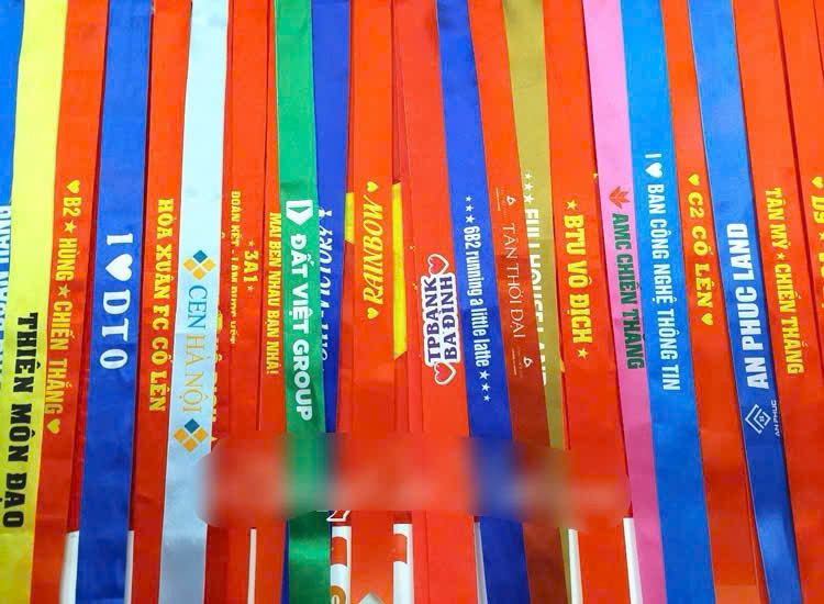 Băng rôn đeo đầu thể thao